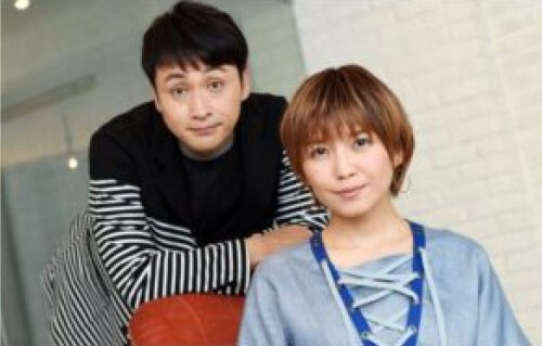 仲睦まじい児嶋一哉さんと妻・坪井志津香さん