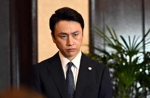 ドラマ『半沢直樹』で銀行員役を演じた児嶋一哉さん