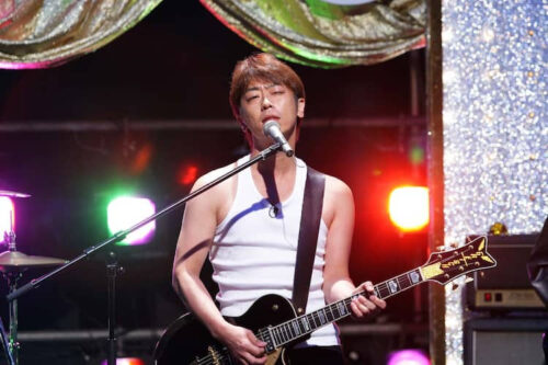 ライブで熱演するジェッタシー後藤輝基さん (出典元:yahoo.co.jp)
