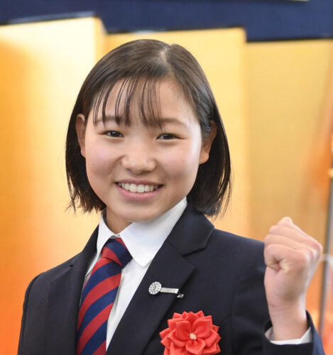 JRA競馬学校を卒業した小林美駒さん