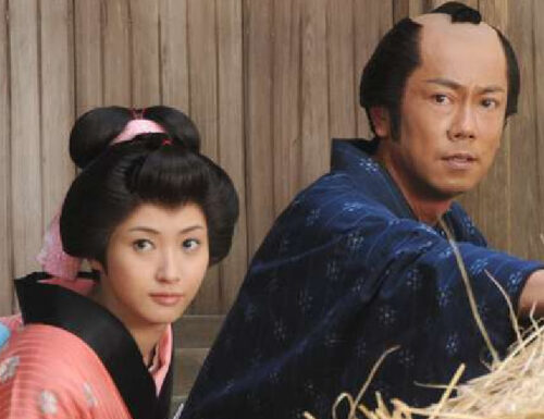 「水戸黄門」に出演した東幹久さん(右)