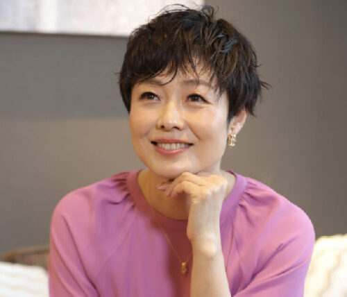 有働由美子さん　　